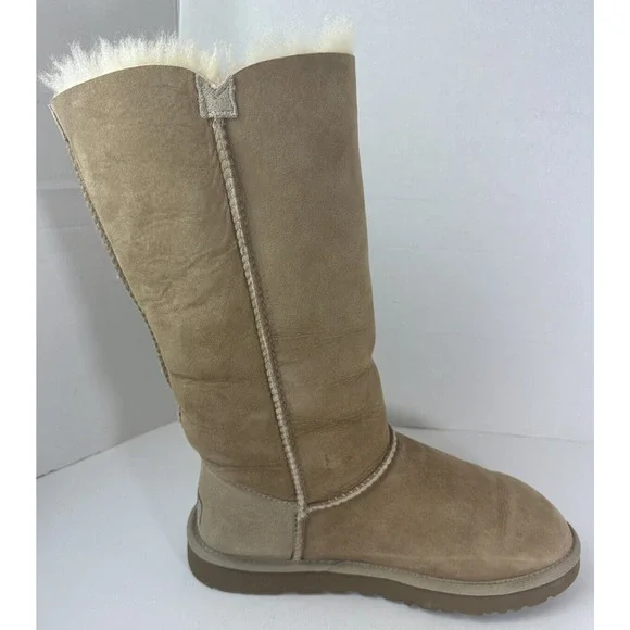 UGG Bailey Button Triplet II Boots Tall Fur Lined 1873 Tan Brown Women's Size 9 - Picture 9 of 16